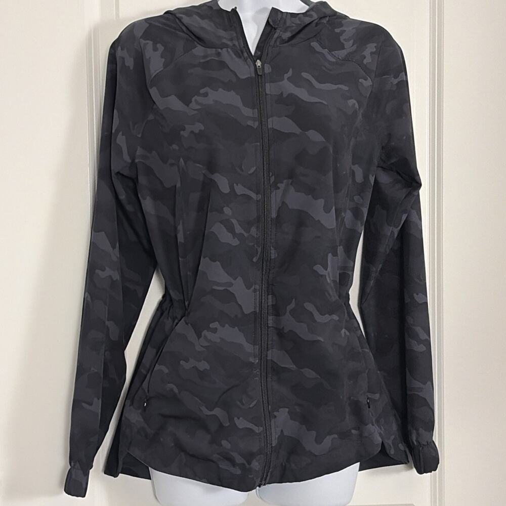 RBX Women Hooded Gray Camouflage Windbreaker Jacket Size Small